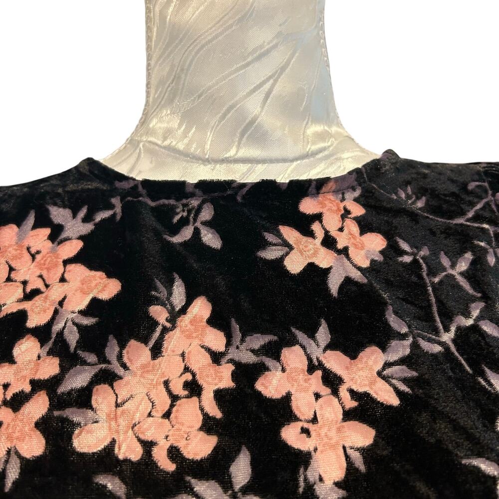 Black Floral Burnout Velvet Top Sheer Panel Flutter Sleeve Dark Romantic S - Picture 11 of 16
